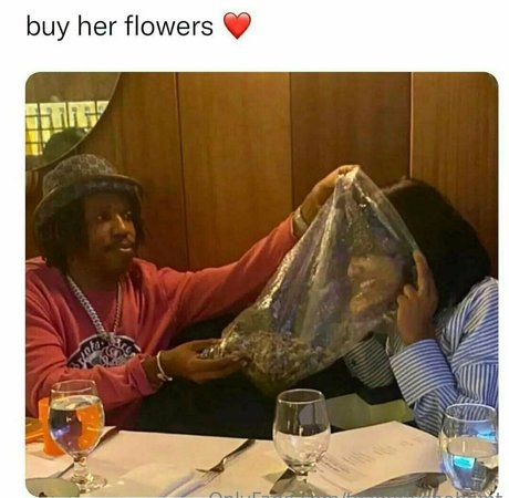 twogirlsoneblunt star du porno gratuit img