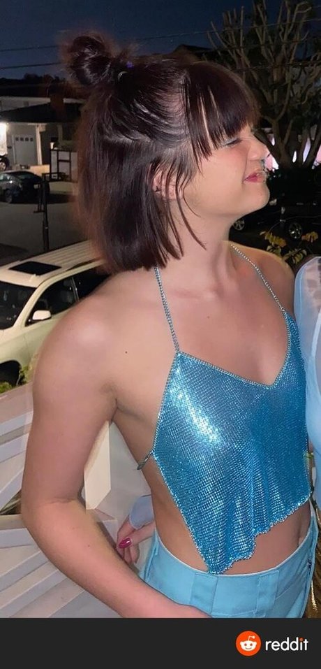 Peyton Elizabeth Lee étoile de l'art des photos