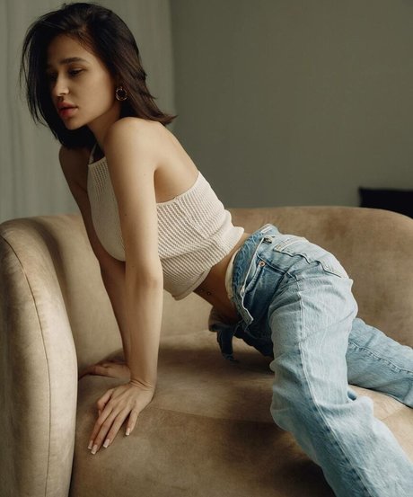 Diana Koss actrice sexy archive