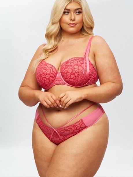 bottes onlyfans parfait sympa des photos