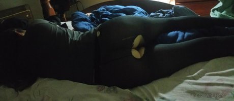 mj secretwife modèle sympa photo