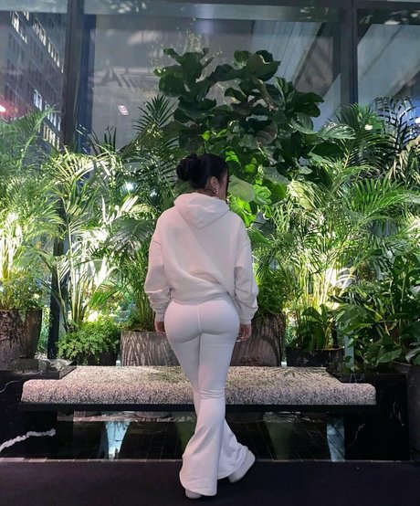 fans de connards transexuelles uniquement jolie adulte img