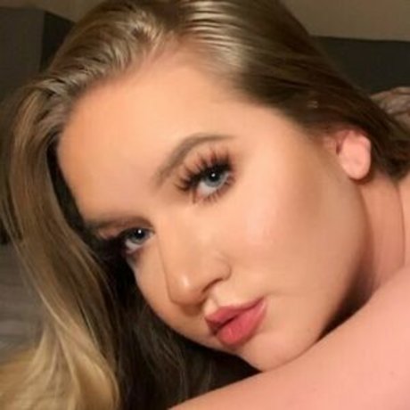 heyloveiy modèle parfait galeries