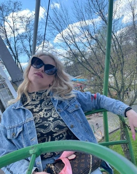 mari lovee free actrice porno galeries