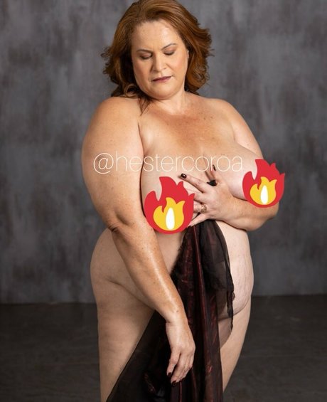 Hester Coroa modèle sympa galerie