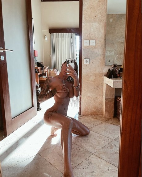 Annaksyuk star du porno sympa images