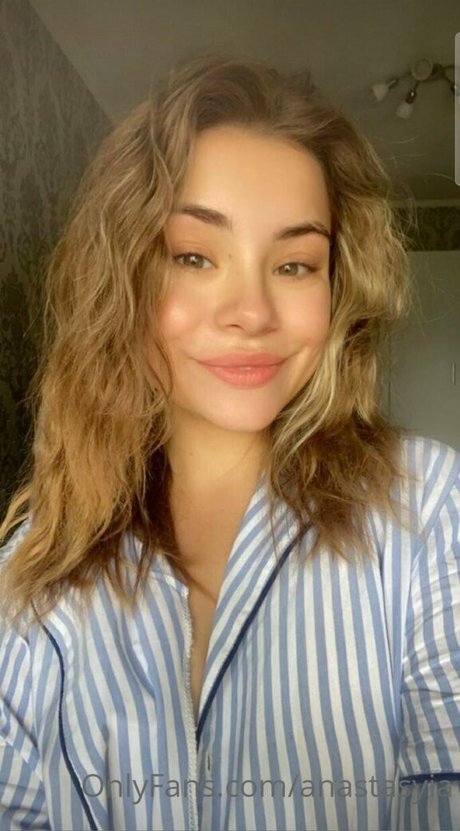 nastasiav modèle parfait des photos