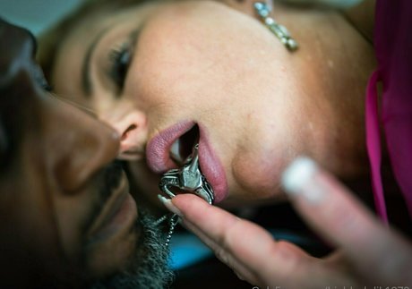 bigblackdik1979 actrice photo