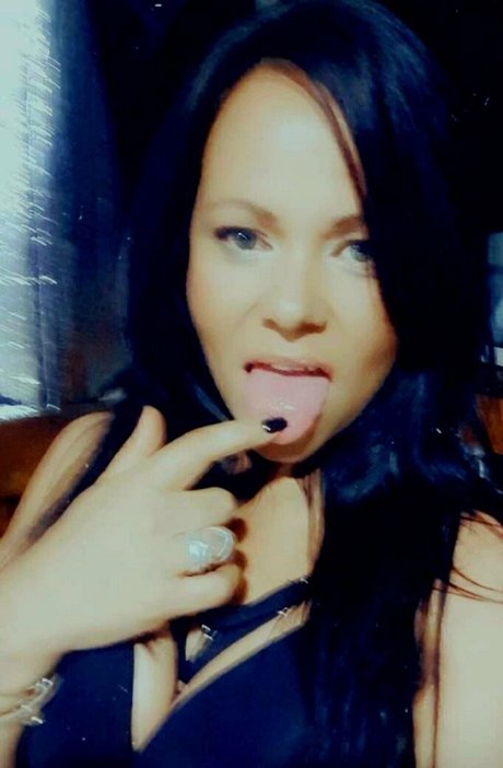 davens modèle pornographique archive