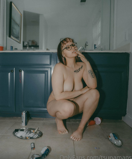 tsunamans actrice parfaite image