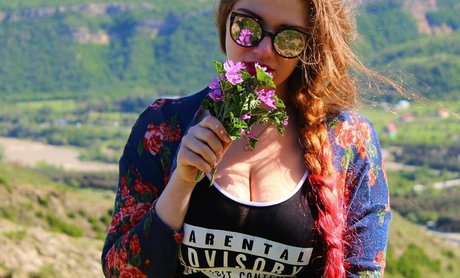 Sasha Shtern art star du porno img