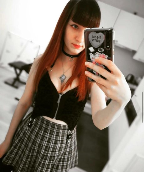 ManaRuka star du porno galeries