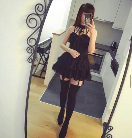 ManaRuka modèles nus image