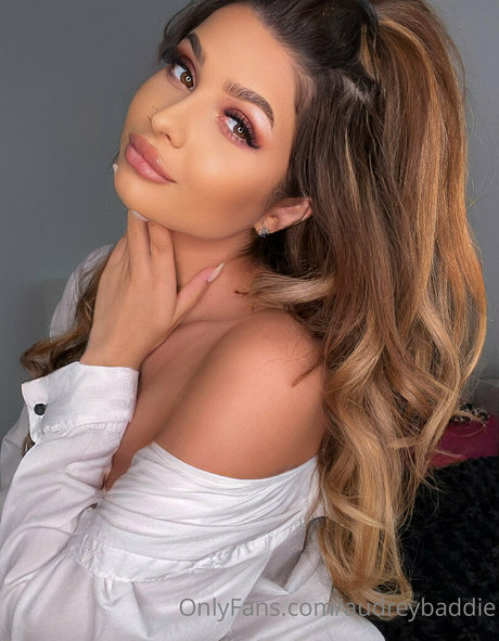 kimchopra art star du porno image