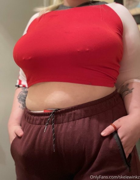 skelewinkz actrice chaude galerie