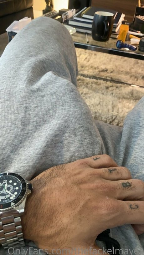 maman pipe onlyfans assez chaud image