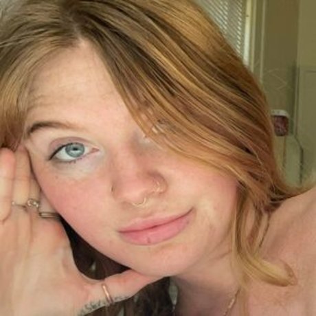 Kittycourty actrice libre images