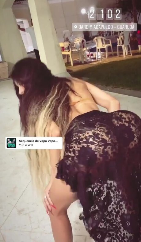 Leticia Minacapelly modèle magnifique des photos