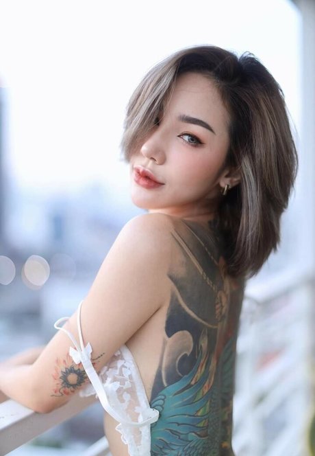 chaly xx modèle sympa images