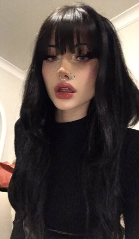 Asttaroth modèle de sexe image