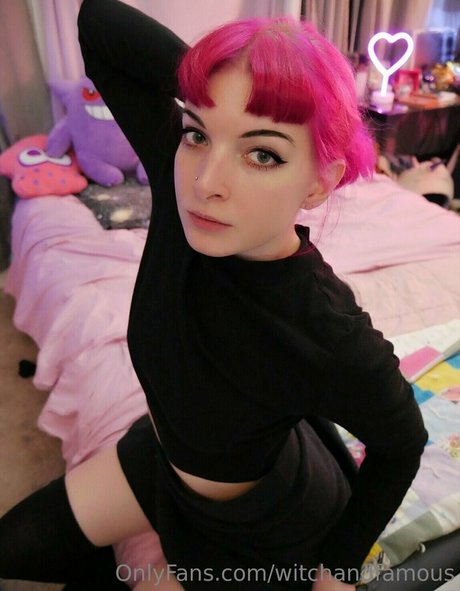 witchandfamous actrice pornographique galeries