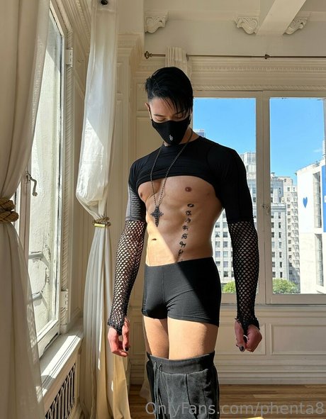 fans de latex uniquement nu xxx photos