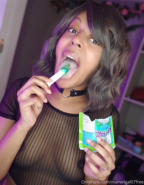 marvelgal07free jolie actrice photo