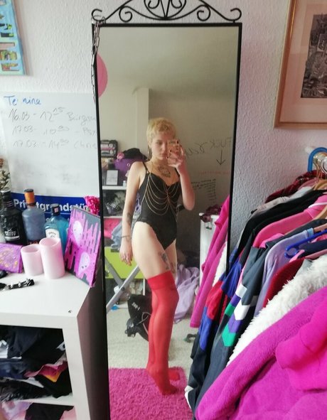 ichhabedasgeld actrice pornographique galerie