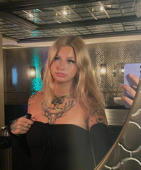 suppblue jolie star du porno collection