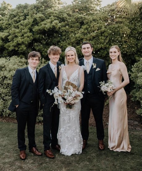 Madison Lintz étoile de l'art archive