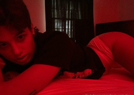 luci celadine_ star du porno xxx des photos