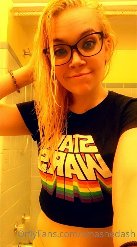 smashedash modèle chaud galeries