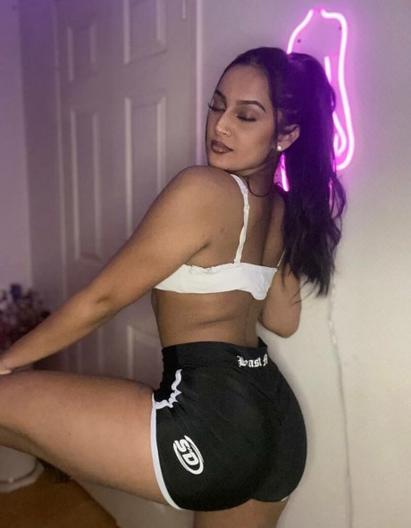 Sofia Rai xxx star du porno photo