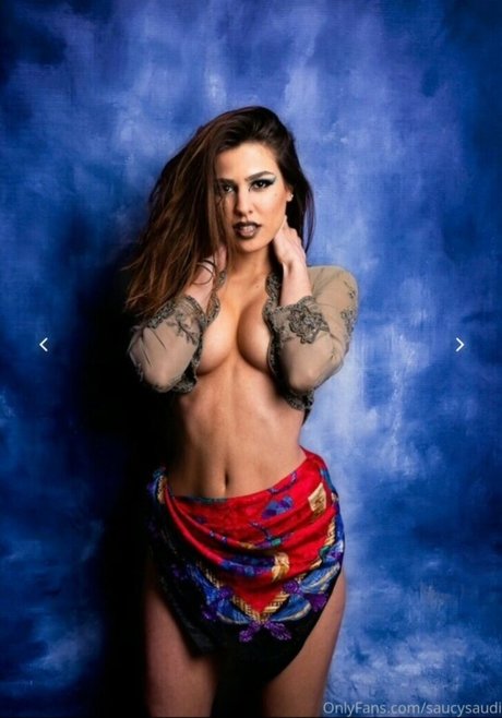 SaudiJae modèle hd galerie