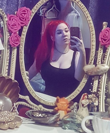 Ariel Vanderberg art star du porno img