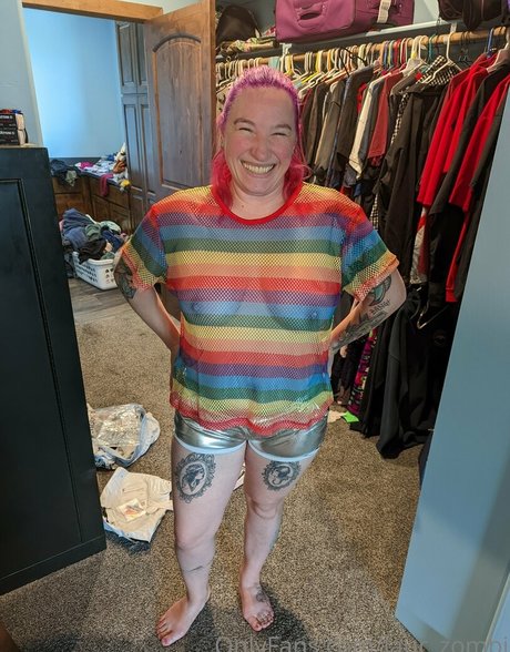 laur zombi actrice photo