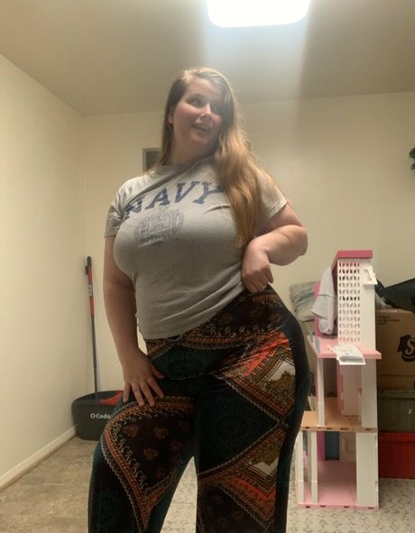 Kountrybumpkin9 étoile nue img