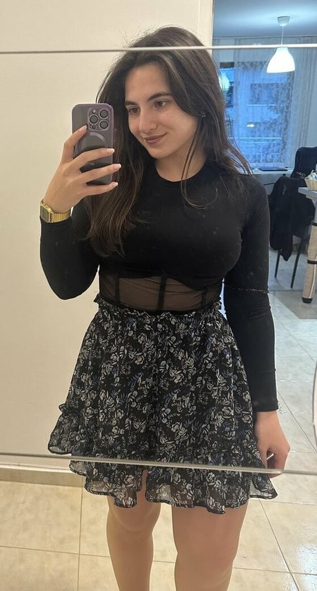 Peachellina étoile xxx galeries