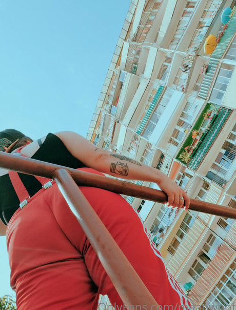 meanwoof actrice de sexe archive