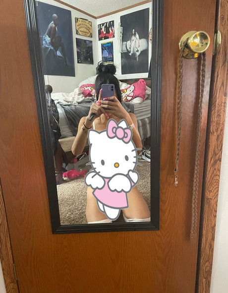 pissbby2002 sexe star image