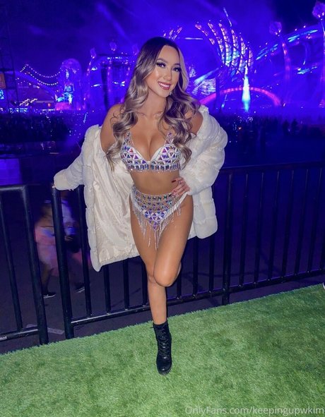 keepingupwkim belle étoile image