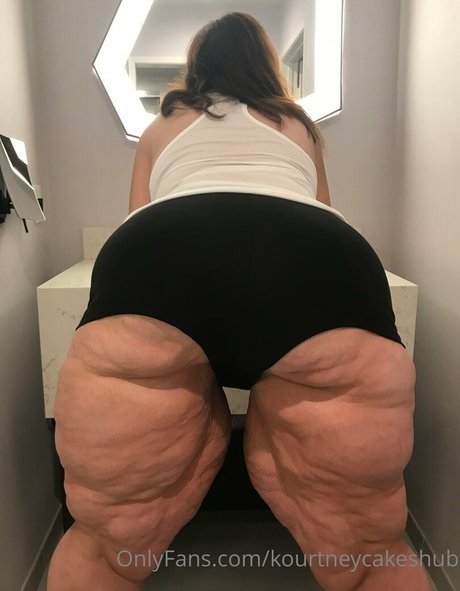 kourtneycakeshub étoile sexy galerie