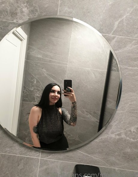 moanlouder star du porno adulte img