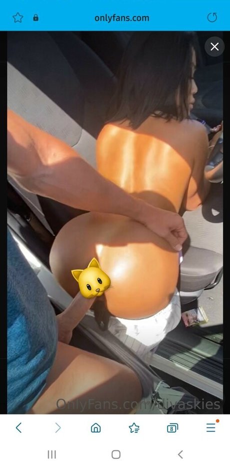 Divaskies haut de star du porno des photos