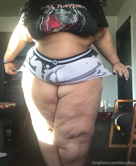 thiccflixx étoile hd photos