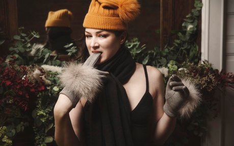 Jessica Stoyadinovich modèle magnifique img