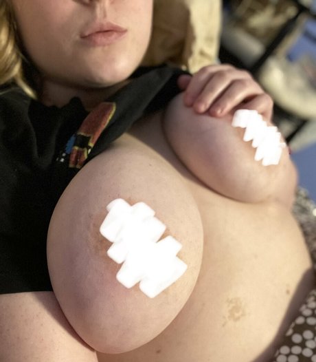 bijoudemi modèle artistique image