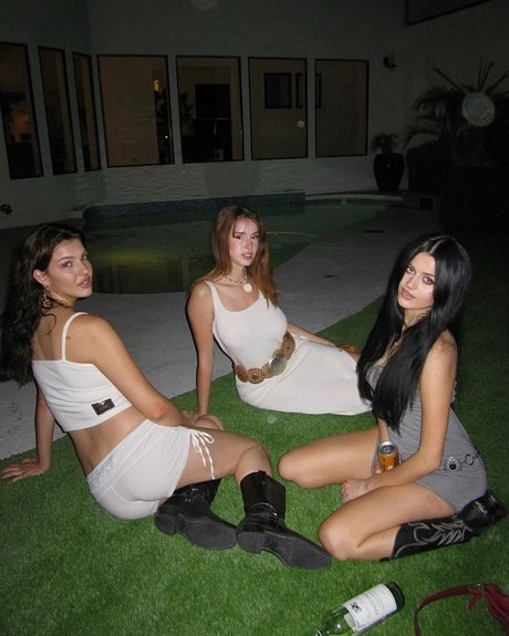 Isabella Candelaria modèle collection