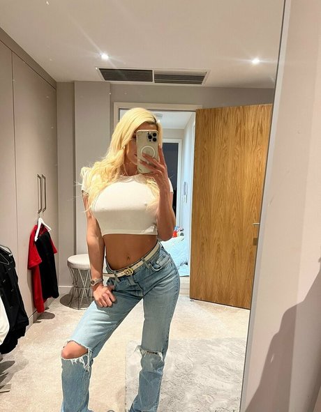 adayinsienna étoile parfaite image