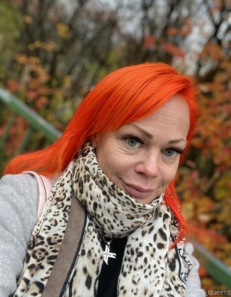 grande rousse onlyfans exclusivité pornographique collection